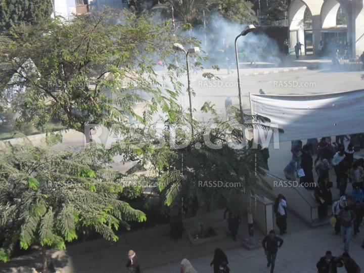 إطلاق الغاز من قبل أمن الانقلاب على جامعة أسيوط