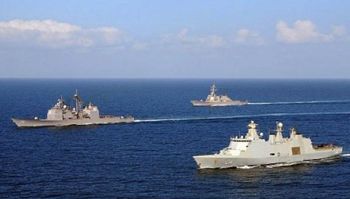 “الناتو” يحشد سفنًا حربية في المتوسط لمواجهة روسيا