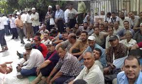 عمال “أليكو إيجيبت” في السويس يواصلون اعتصامهم المفتوح