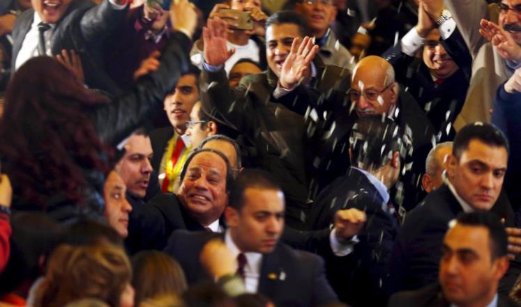 صفعات الأقباط الغاضبة تشعل الحرب مع النظام