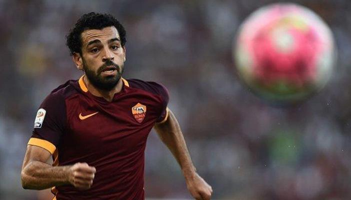 بالفيديو.. شاهد ملخص لمسات محمد صلاح أمام نابولي