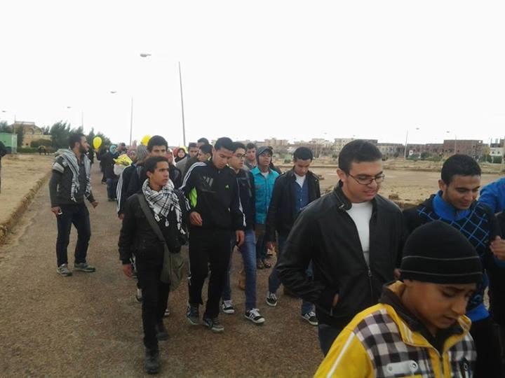 مسيرة صباحية بجامعة السادات تحت شعار”الطلاب يشعلون الثورة”