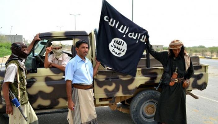 ميدل إيست آي: اليمن يتقدم ببطء نحو السلام.. لكن ماذا عن تنظيم الدولة؟