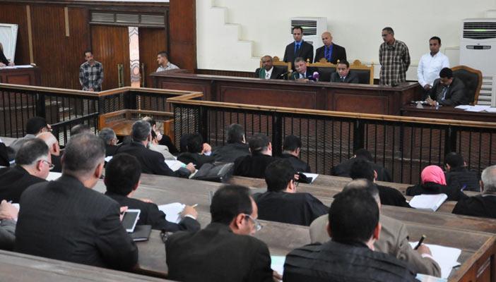 جنايات القاهرة تؤجل النظر في “اقتحام قسم حلوان” لـ6 يناير