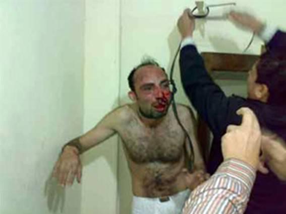 بعد القبض على أشخاص بتهمة فبركة فيديوهات تعذيب.. خبراء:ال اختشوا ماتوا