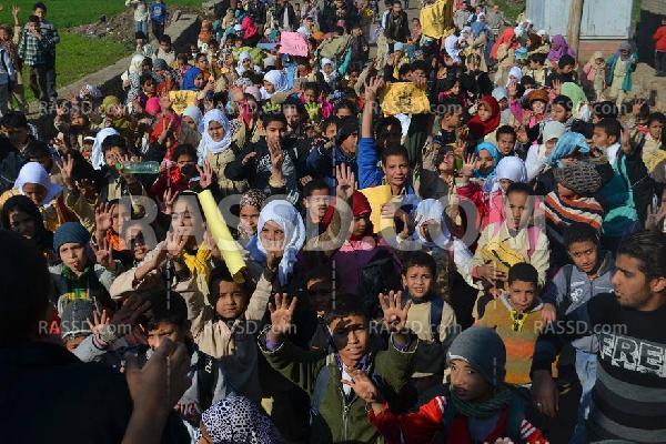 ‫‬مسيرة طلابية بمنشأة عبدالله بالفيوم رفضا للانقلاب