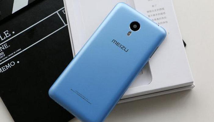 Meizu تصنع نسخة مصغرة من هاتف Meizu Blue Charm Metal