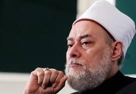 جمعة : من يوافق على الدستور مؤيد من الله