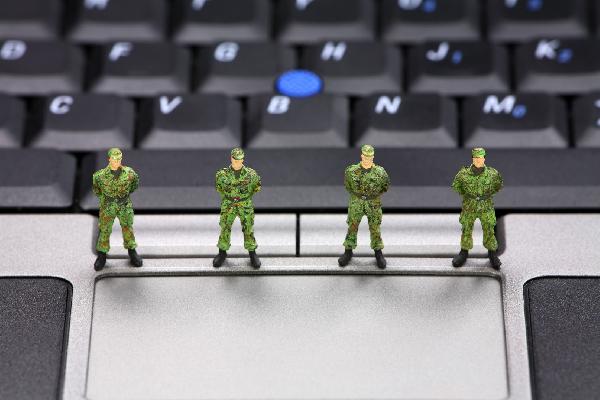 نشطاء: “الأعلى السيبراني” لحماية الدولة أم لمراقبة أنشطتنا؟