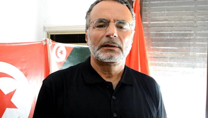 محام تونسي يرفض المثول أمام القضاء العسكري.. ويُحذّر من عودة القمع