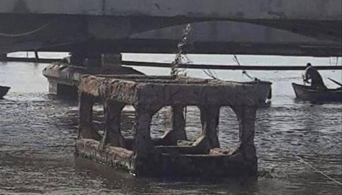 بالصور.. محليات “إدكو” تُفرّغ مياه الصرف الصحي في “البوغازي”