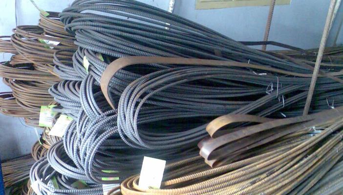 550 جنيهاً متوسط سعر طن الإسمنت.. الحديد 4900