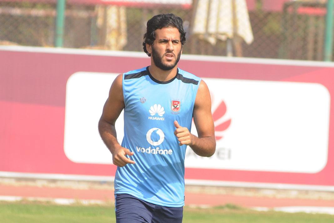 بالفيديو.. الأهلي يحسم الشوط الأول بتقدم بهدف مروان محسن