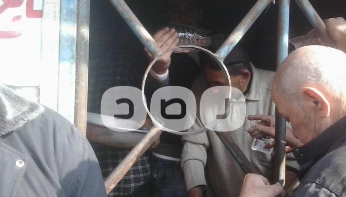 أهالي الدقهلية يكشفون “فنكوش” السمك المدعم