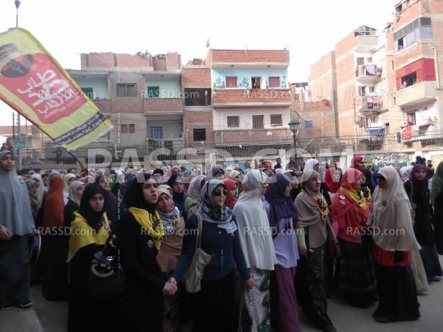 مسيرة بجامعة الزقازيق ضد الانقلاب