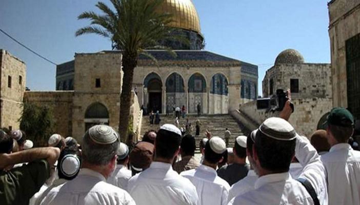 24 مستوطنًا “إسرائيليًا” يقتحمون المسجد الأقصى صباح اليوم