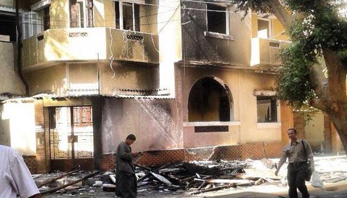 إيداع المتهم بحرق مقر الشهر العقاري بأسيوط في مصحة نفسية