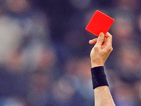 10 شخصيات استحقوا الكارت الأحمر من الانقلاب