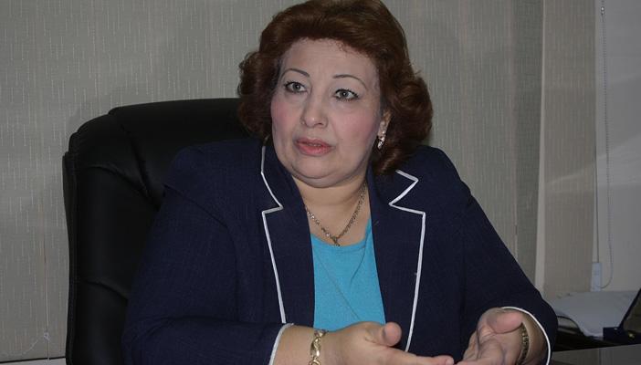 بالفيديو.. مارجريت عازر تقوم بشراء أصوات انتخابية