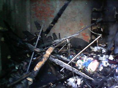 حرق مكاتب ومحلات لمؤيدي الشرعية بالعاشر من رمضان