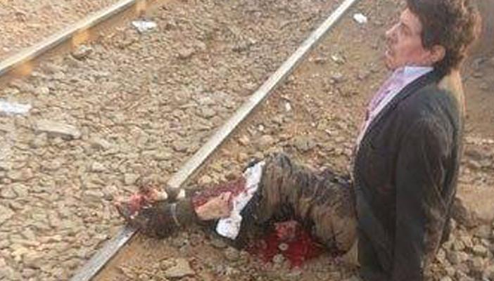 بالصور.. قطار بنها يدهس أقدام أحد المسافرين