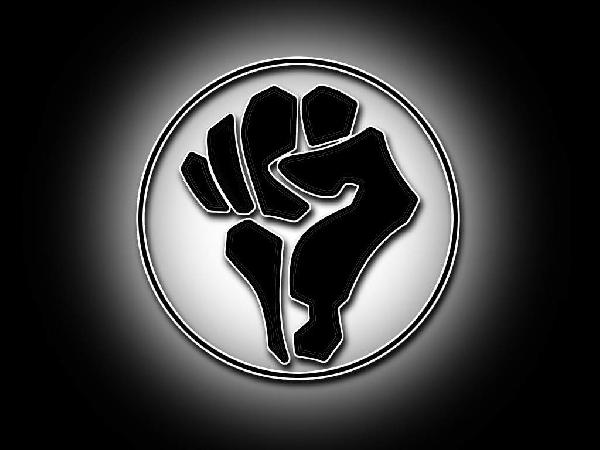 حركة 6إبريل: نطالب بالأدلة على اتهام ماهر وعادل بالخيانة