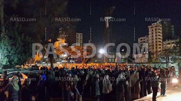 وقفة ليلية بالمعادي تطالب بعودة الشرعية