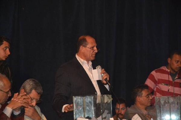 هروب محافظ الوادي الجديد بعد استبعاد متقدمين للقرعة السكنية