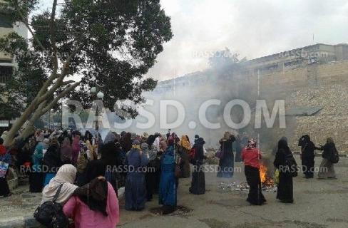 فيديو..بلطجية يعتدون على طالبة بالأزهر بالتحرش والضرب