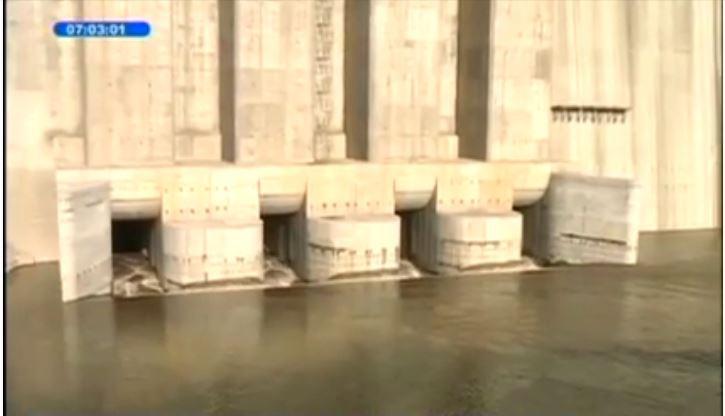 بالفيديو.. إثيوبيا تبدأ تحويل مجرى النيل عبر سد النهضة