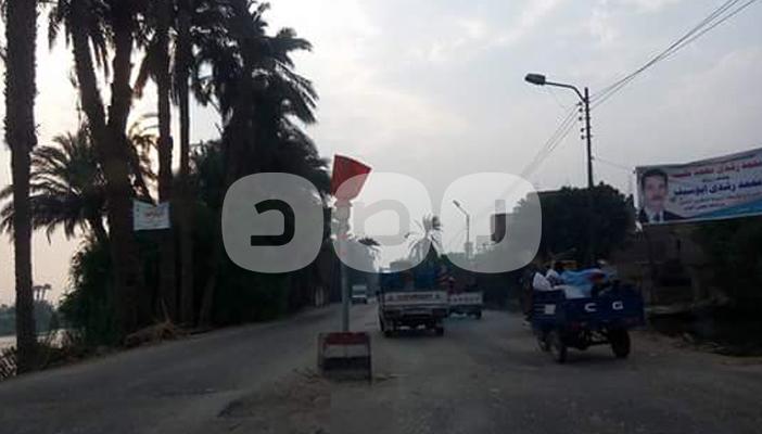 بالصور.. 50 مطبا صناعيا بطريق أسيوط تحصد الأرواح يوميا