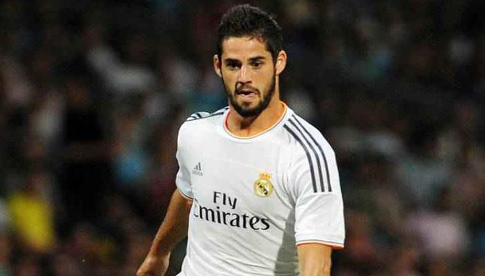 صحيفة إسبانية: إيسكو يقترب من مانشستر سيتي