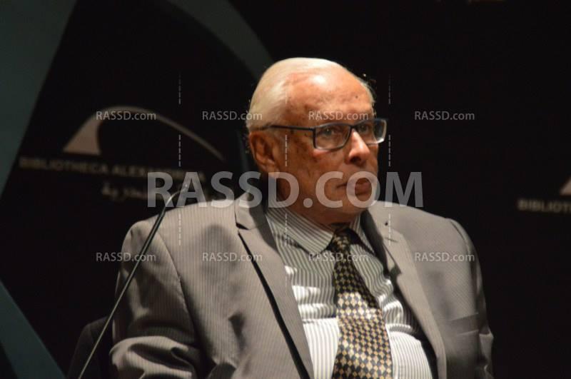 اسحاق:أتحدي أن يكون في مصر الآن تعديًا على حقوق الانسان