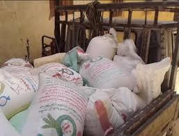 ضبط أجولة دقيق بها حشرات وسوس في الفيوم