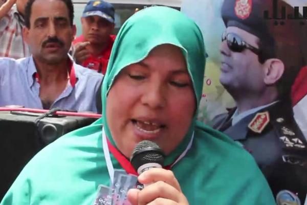 بالفيديو| إطلاق الرصاص على نجل صاحبة “شت أب يور ماوس أوباما”