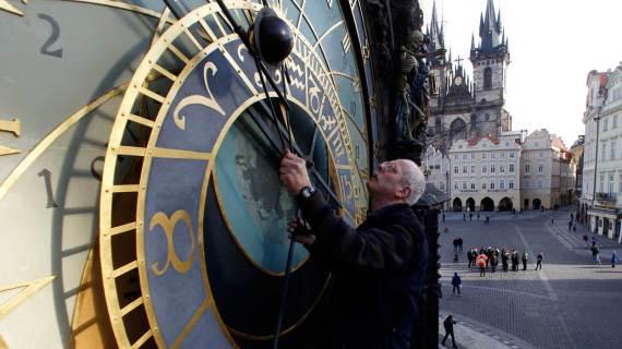 إضافة “ثانية” إلى اليوم الأخير في  2016 .. تعرَّف على السبب