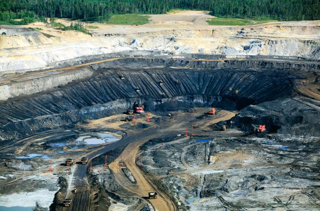 فوربس: تحديات كبيرة أمام مصر لاستخراج النفط الصخري