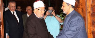 شيخ الازهر والقرضاوي
